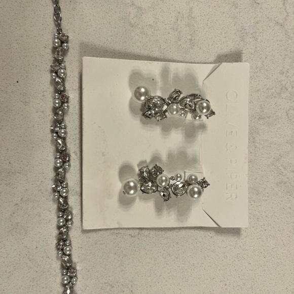 Olive and Piper Serena Drop Earrings and matching bracelet. - Picture 2 of 7